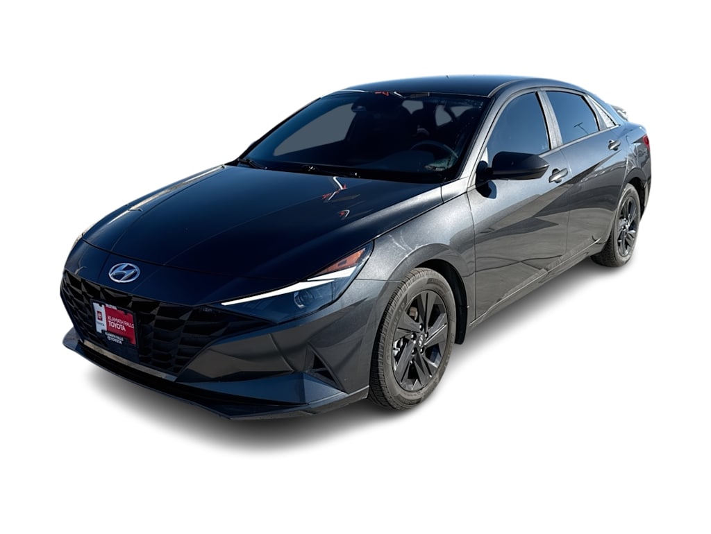 Thumbnail: 2022 Hyundai Elantra - 18