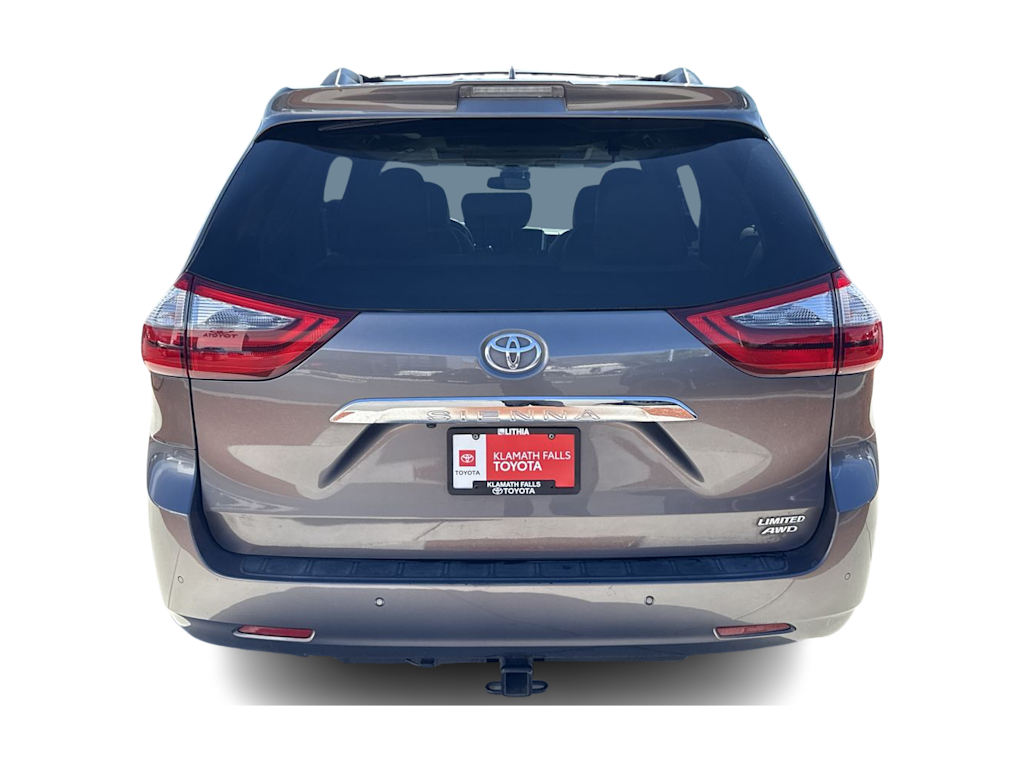 Thumbnail: 2020 Toyota Sienna - 4