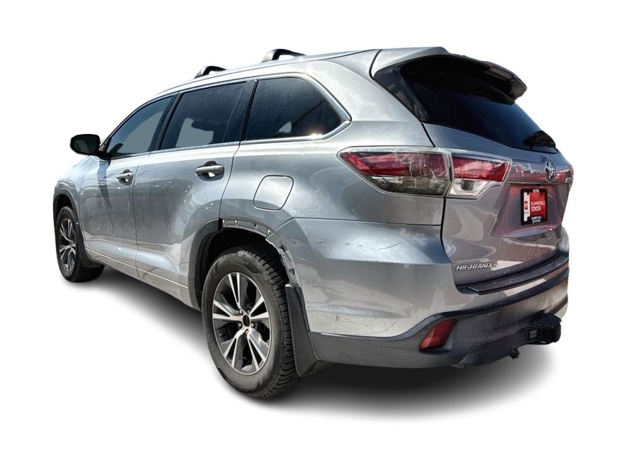 Thumbnail: 2016 Toyota Highlander - 4