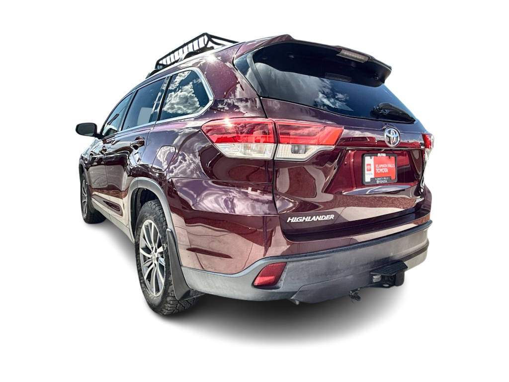 Thumbnail: 2019 Toyota Highlander - 4