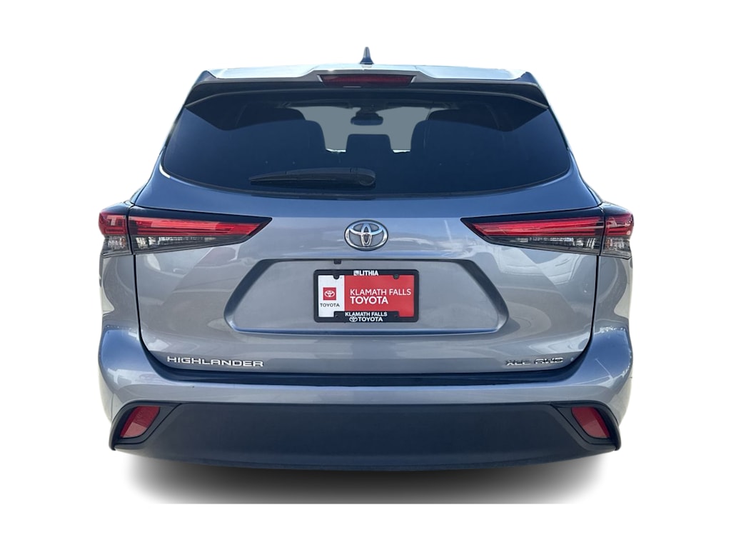 Thumbnail: 2023 Toyota Highlander - 5
