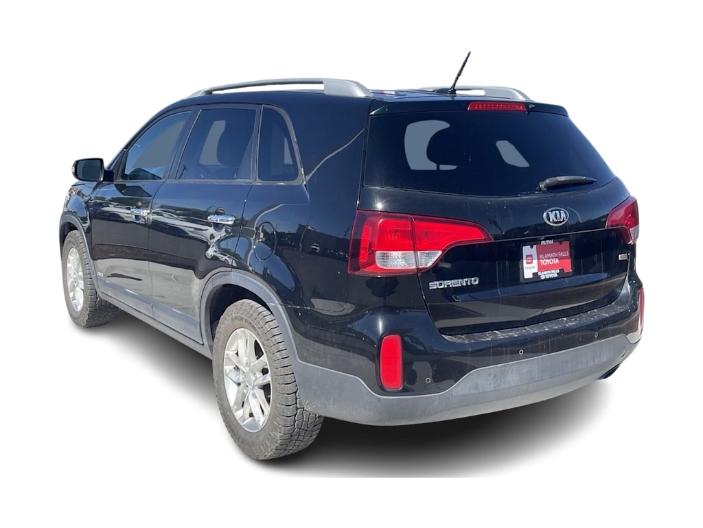 Thumbnail: 2015 Kia Sorento - 4