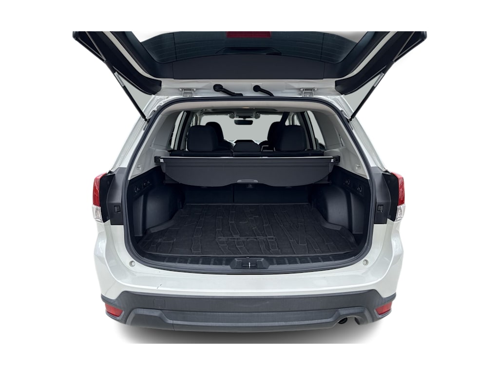 Thumbnail: 2019 Subaru Forester - 17