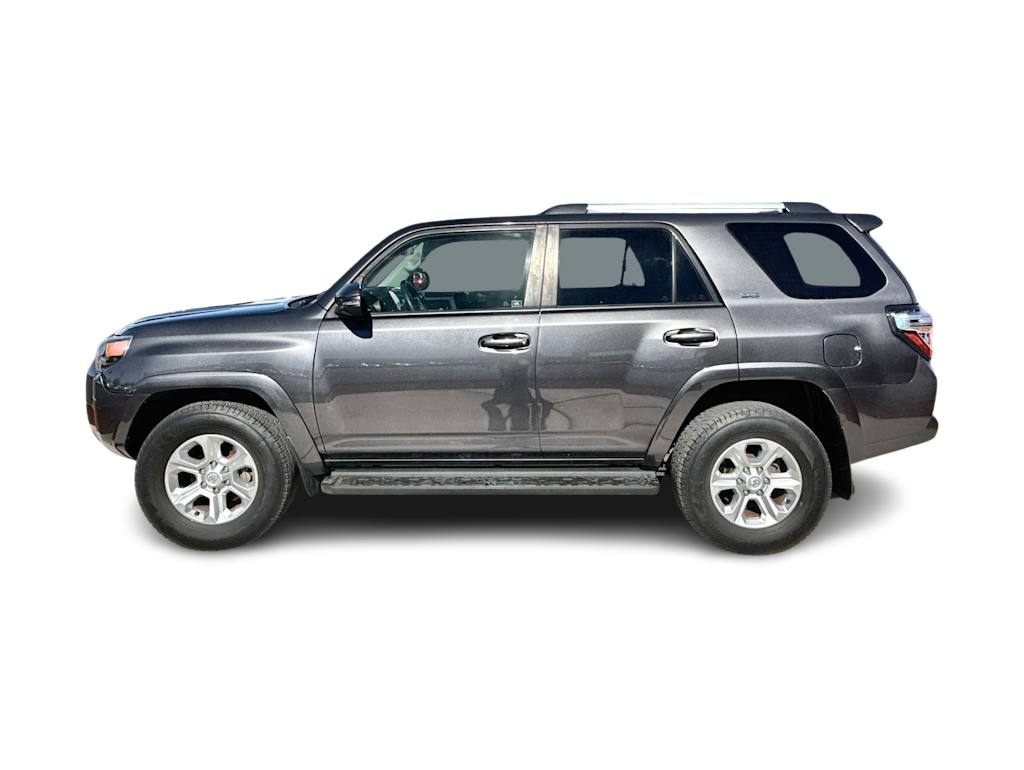 Thumbnail: 2020 Toyota 4Runner - 3