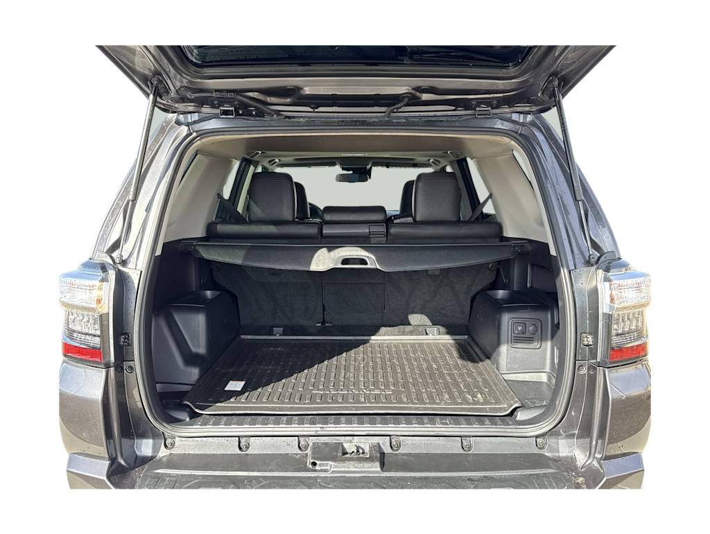 Thumbnail: 2021 Toyota 4Runner - 17