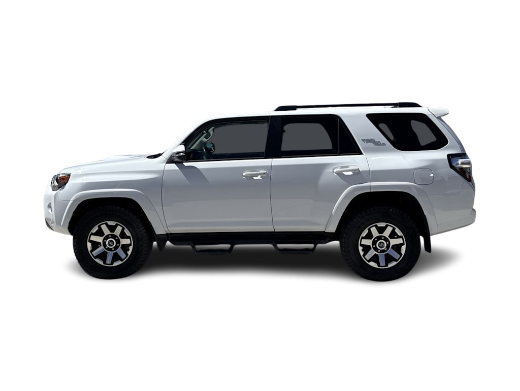 Thumbnail: 2023 Toyota 4Runner - 3