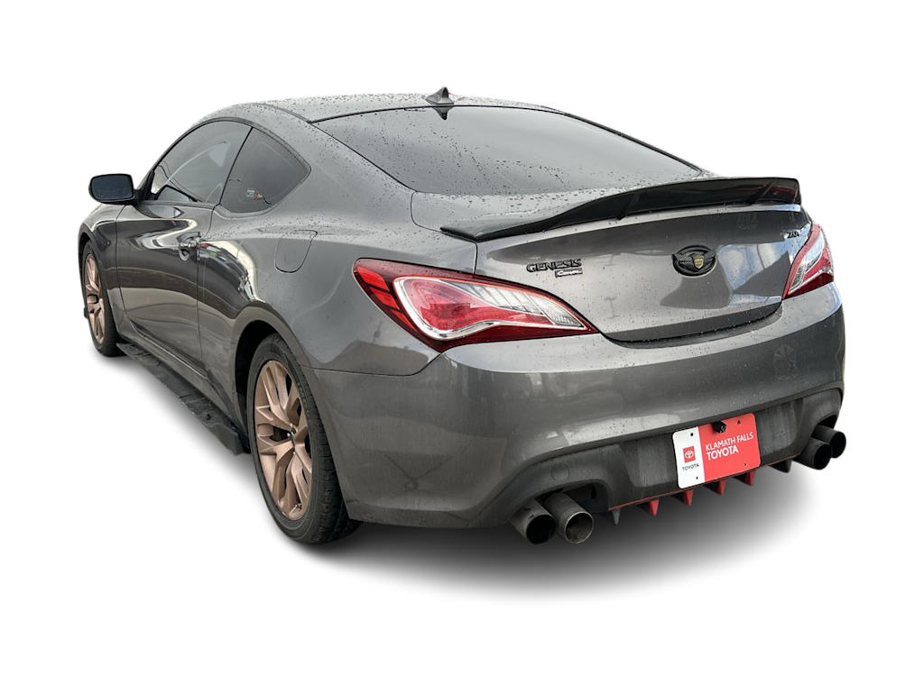 2013 Hyundai Genesis Base 4