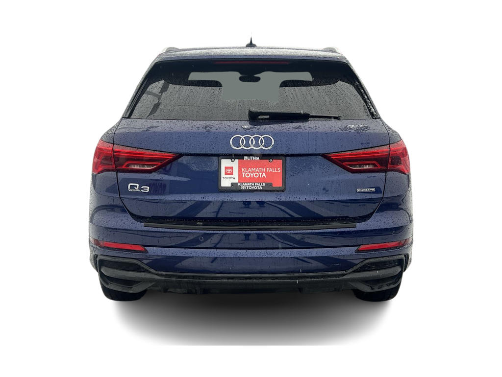 2022 Audi Q3 Premium 5