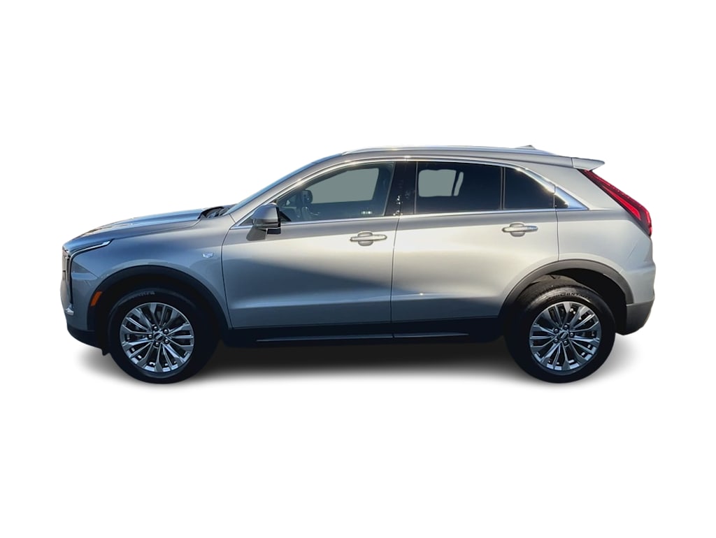 2024 Cadillac XT4 Premium Luxury 3