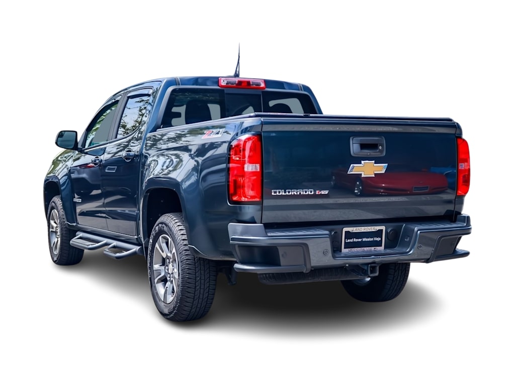 Thumbnail: 2019 Chevrolet Colorado - 3
