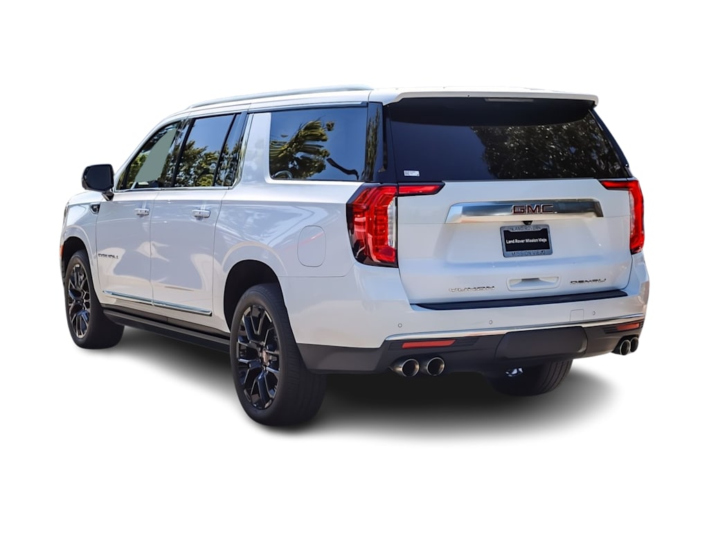 Thumbnail: 2022 GMC Yukon XL - 3