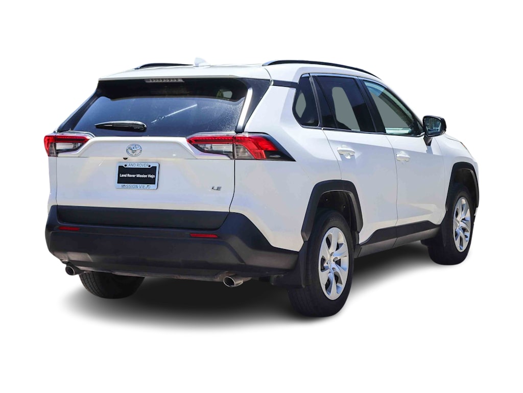 Thumbnail: 2021 Toyota RAV4 - 17