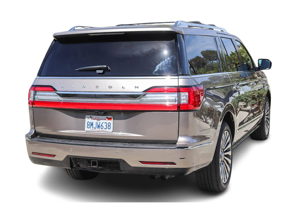 Thumbnail: 2019 Lincoln Navigator L - 17