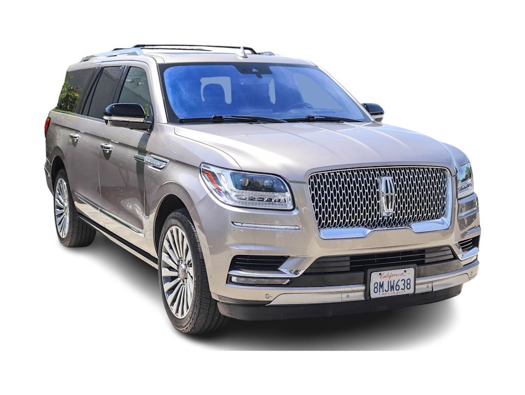 Thumbnail: 2019 Lincoln Navigator L - 16