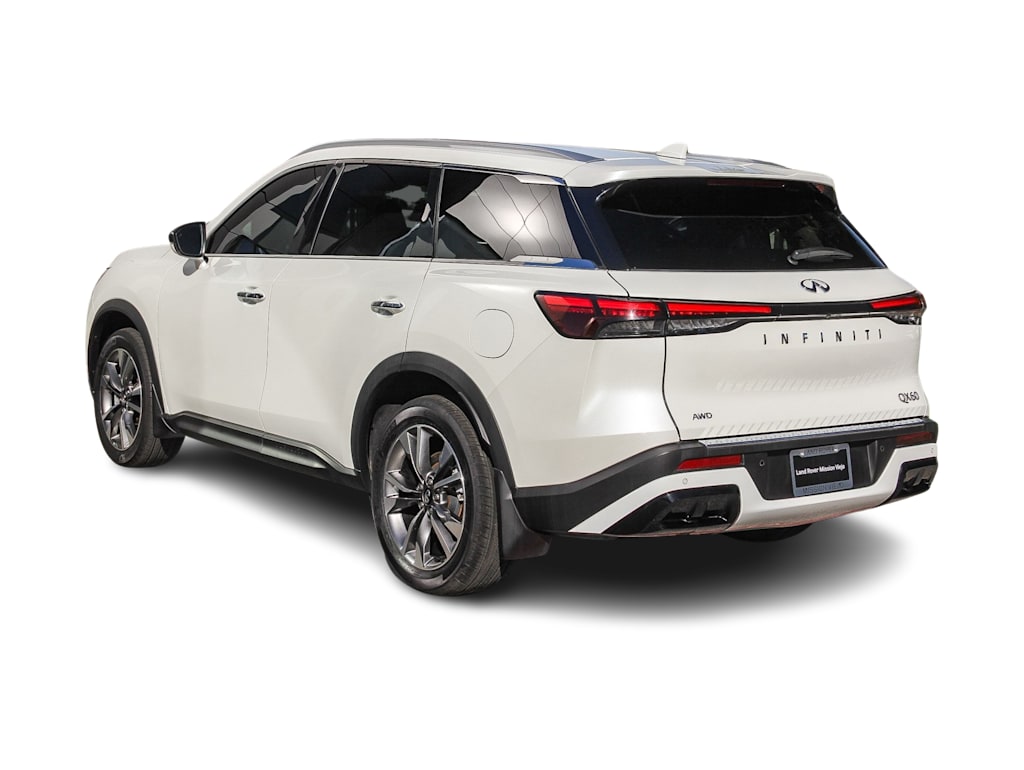 Thumbnail: 2023 INFINITI QX60 - 3