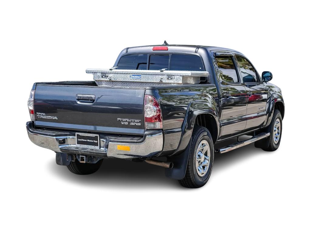 Thumbnail: 2015 Toyota Tacoma - 16