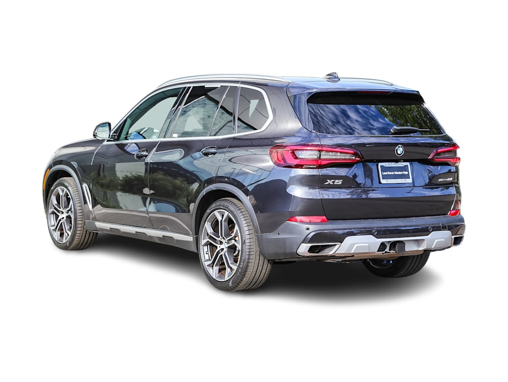 Thumbnail: 2022 BMW X5 - 3