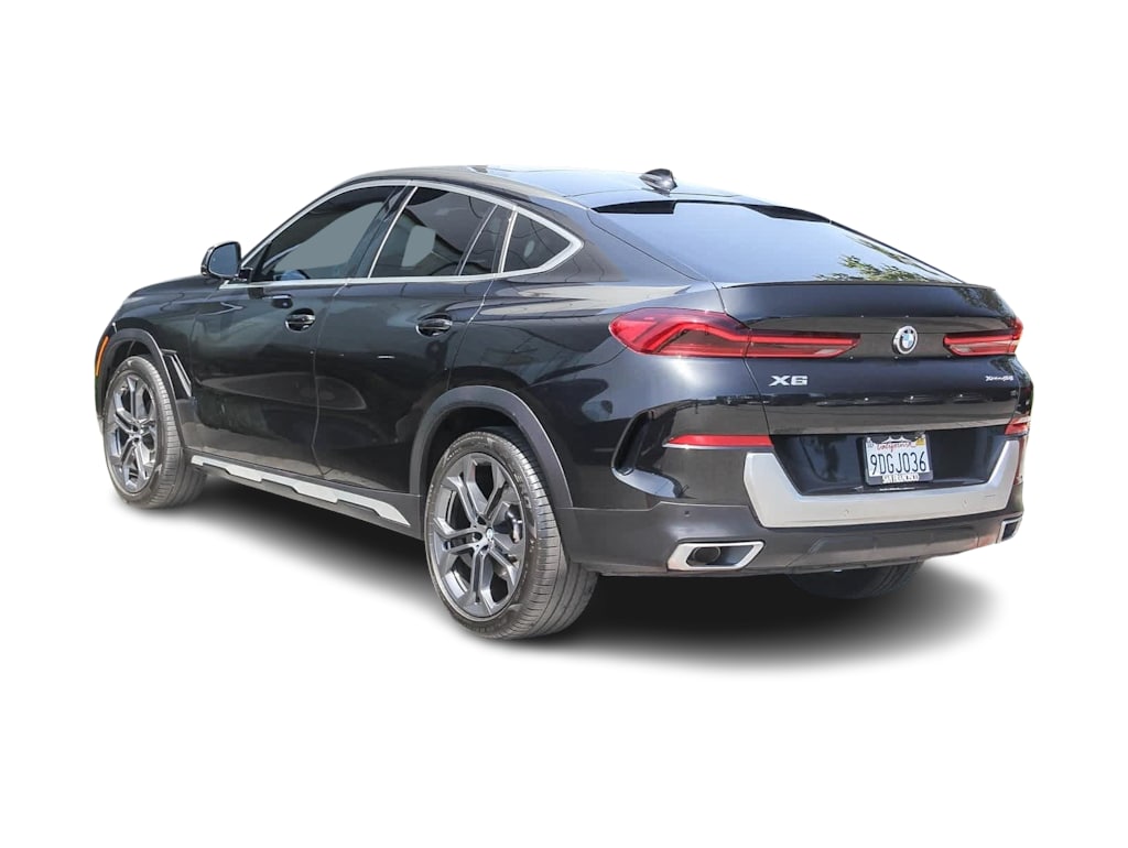 Thumbnail: 2022 BMW X6 - 2