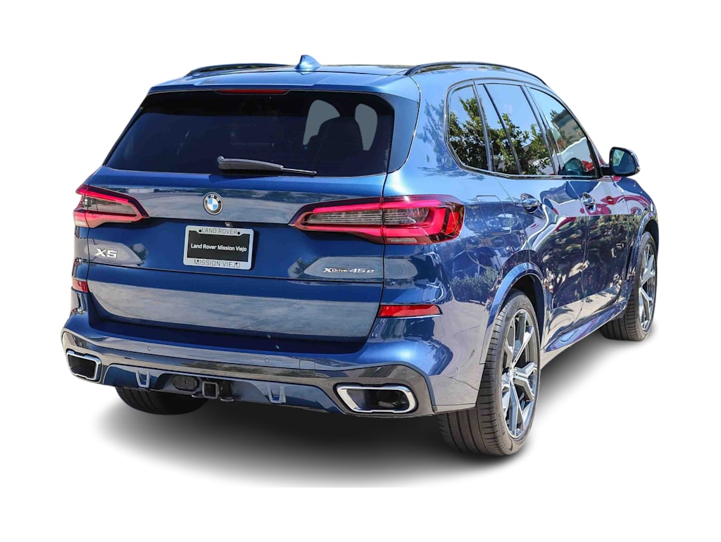 Thumbnail: 2021 BMW X5 - 21