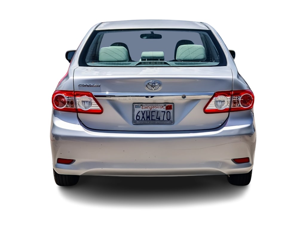 Thumbnail: 2013 Toyota Corolla - 18