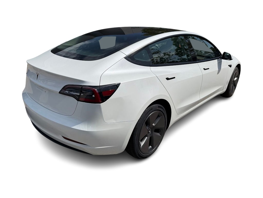 Thumbnail: 2023 Tesla Model 3 - 16
