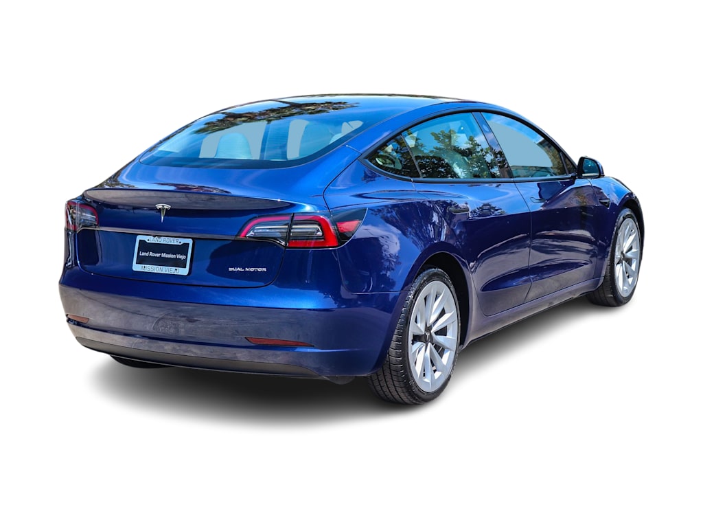 Thumbnail: 2023 Tesla Model 3 - 17