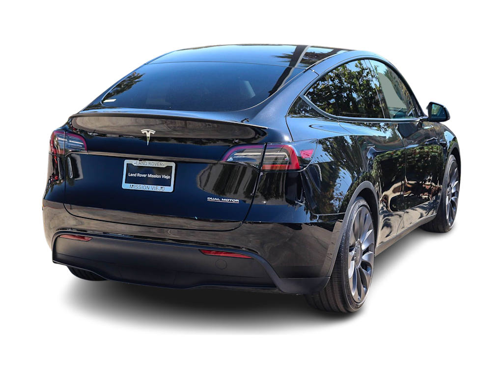 Thumbnail: 2025 Tesla Model Y - 17