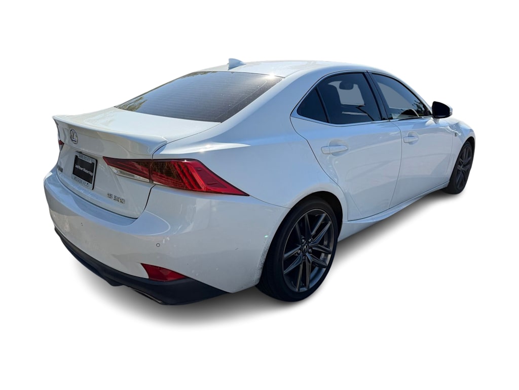 Thumbnail: 2018 Lexus IS - 14