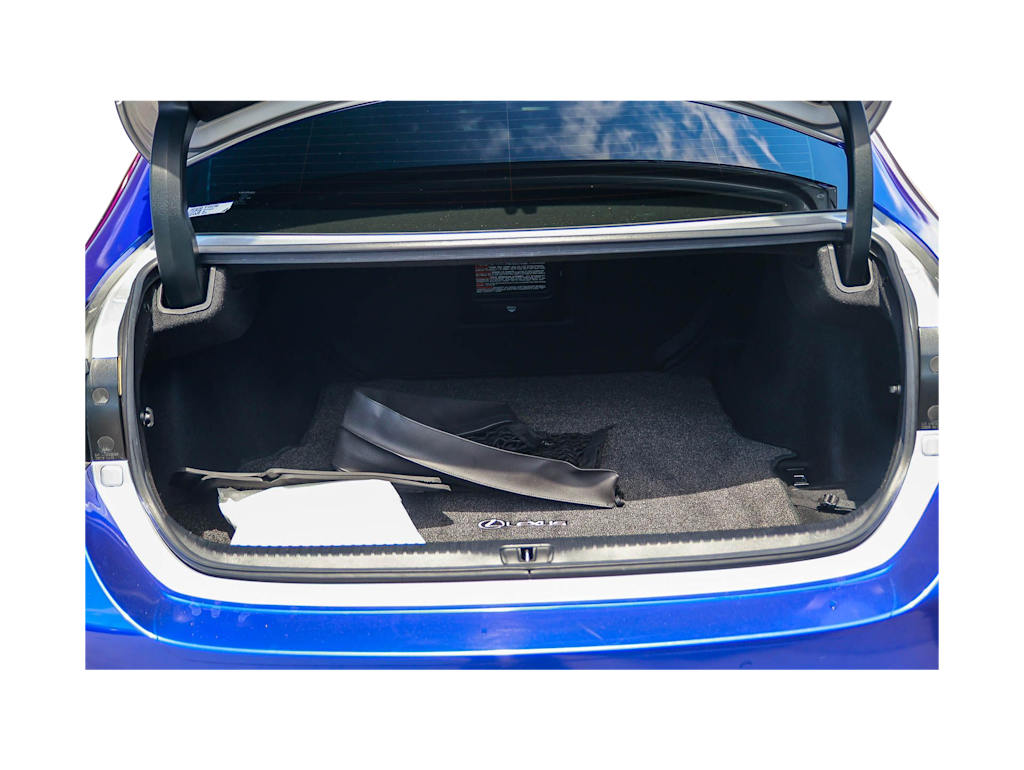 Thumbnail: 2015 Lexus RC - 15