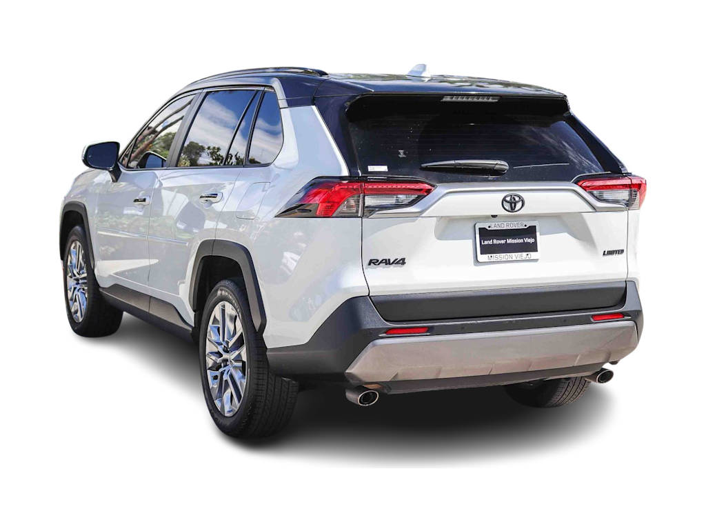 Thumbnail: 2020 Toyota RAV4 - 3