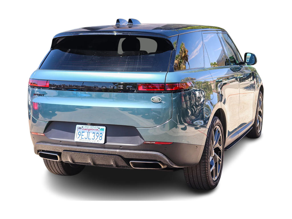 Thumbnail: 2023 Land Rover Range Rover Sport - 16