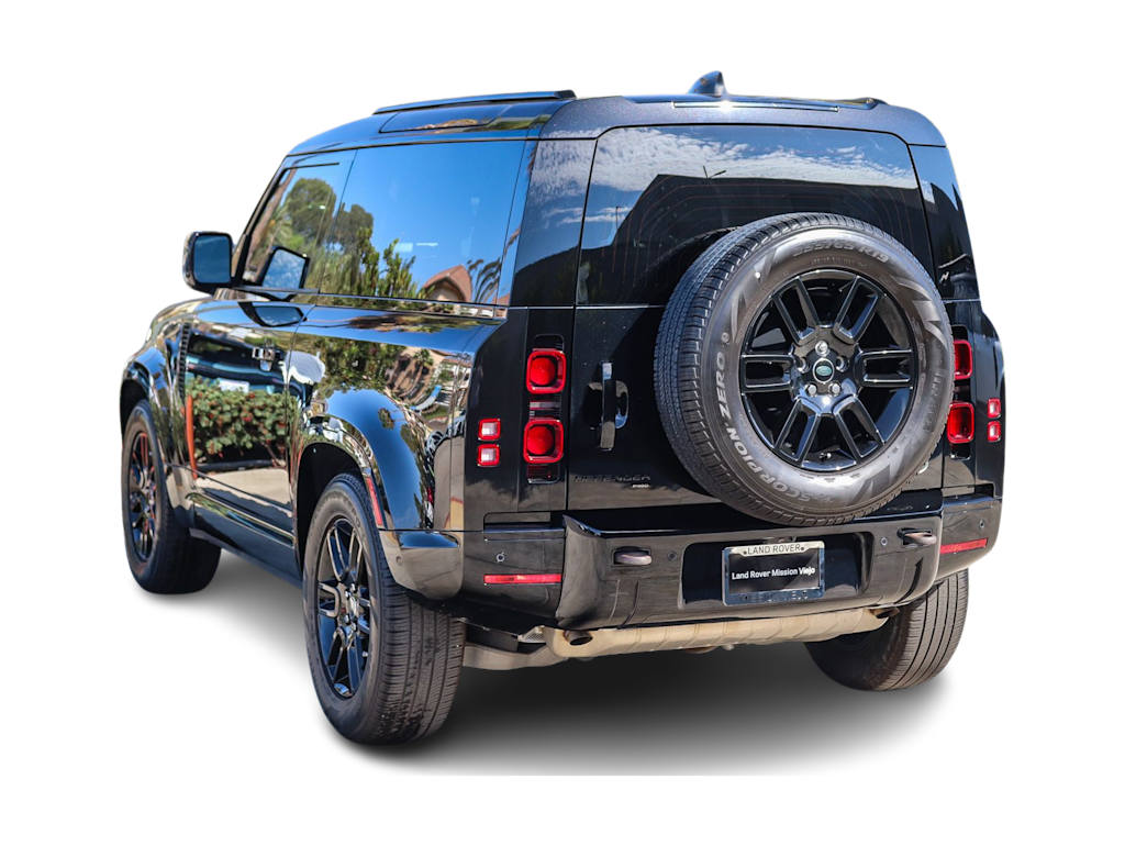 Thumbnail: 2023 Land Rover Defender - 3