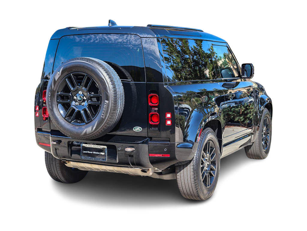 Thumbnail: 2023 Land Rover Defender - 18