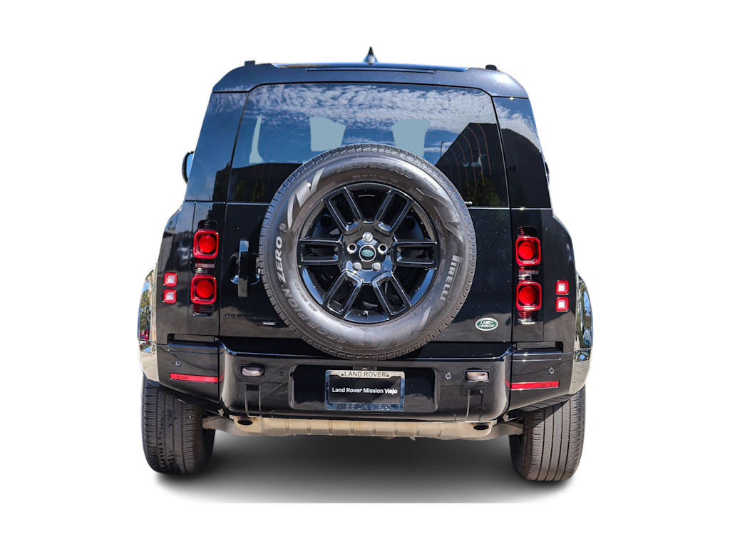 Thumbnail: 2023 Land Rover Defender - 4