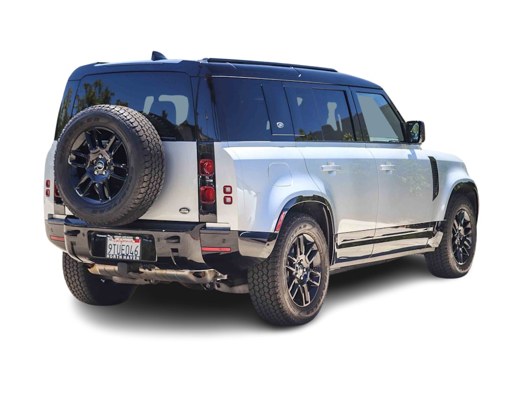 Thumbnail: 2023 Land Rover Defender - 19