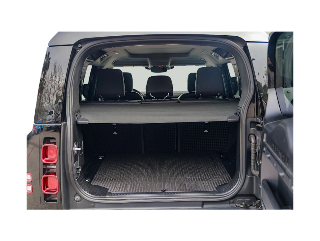 Thumbnail: 2020 Land Rover Defender - 14