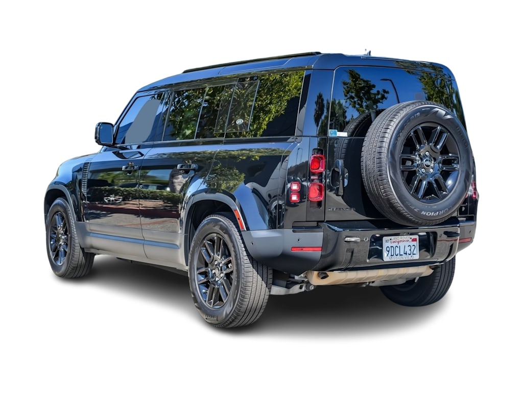 Thumbnail: 2023 Land Rover Defender - 3