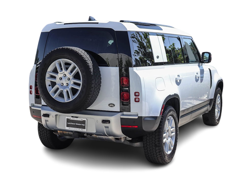 Thumbnail: 2023 Land Rover Defender - 17