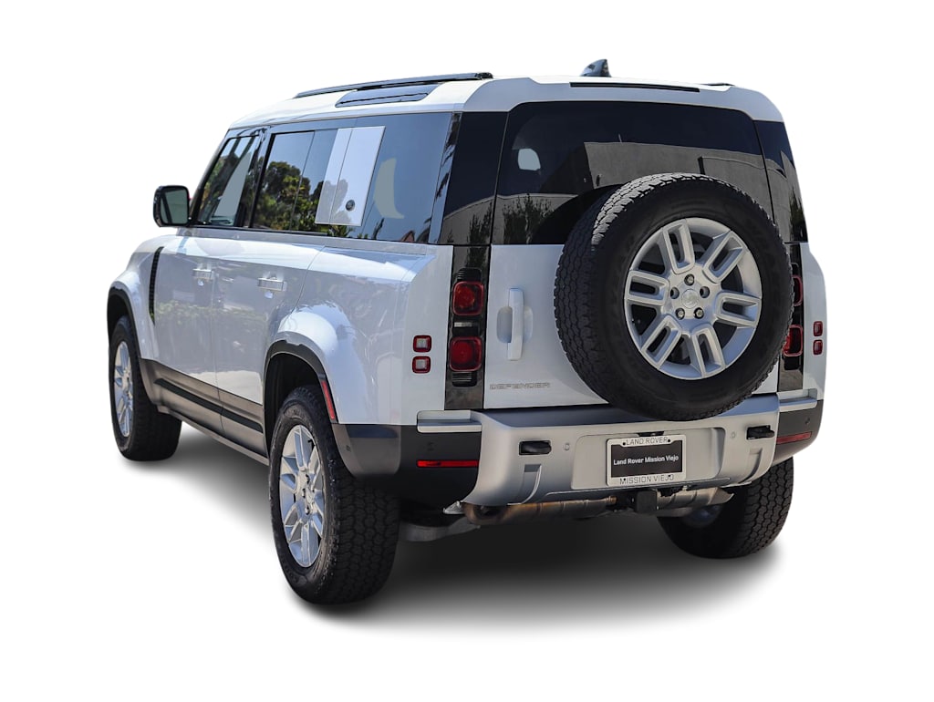 Thumbnail: 2023 Land Rover Defender - 3