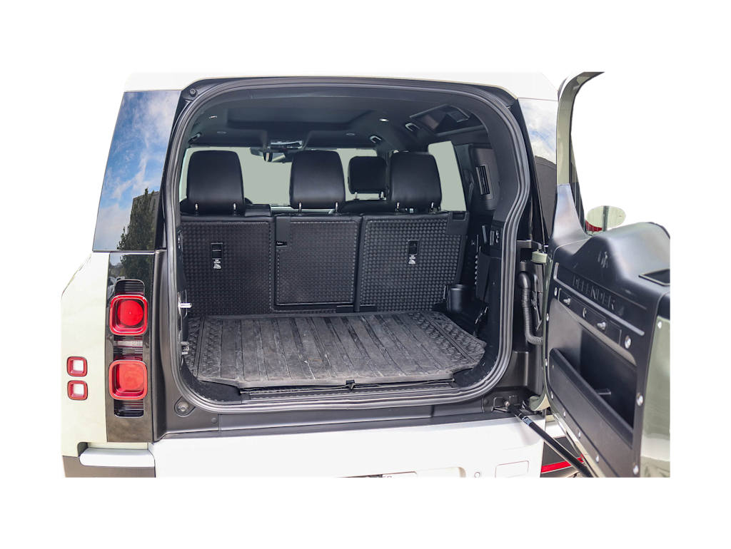 Thumbnail: 2024 Land Rover Defender - 14