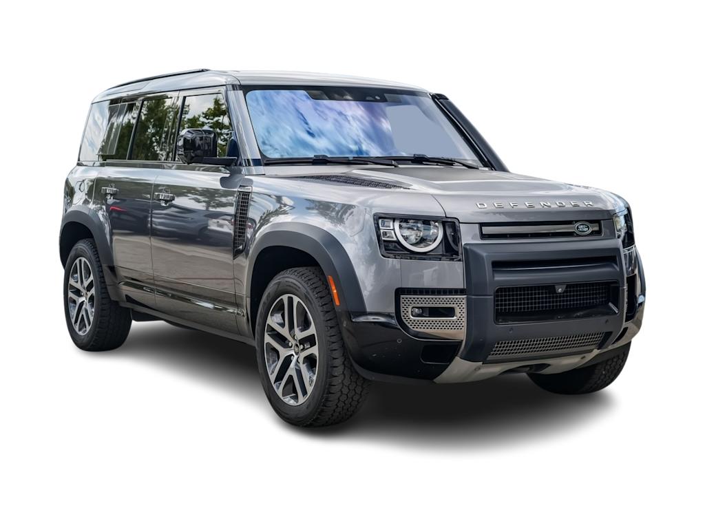 Thumbnail: 2022 Land Rover Defender - 16
