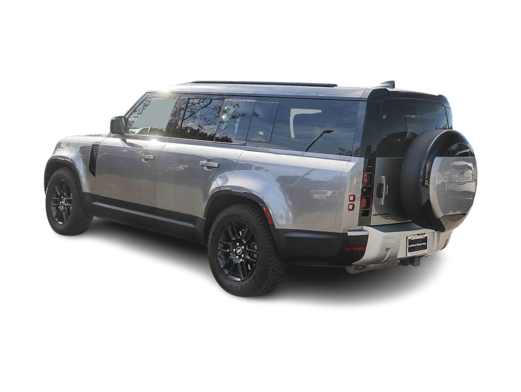 Thumbnail: 2023 Land Rover Defender - 3