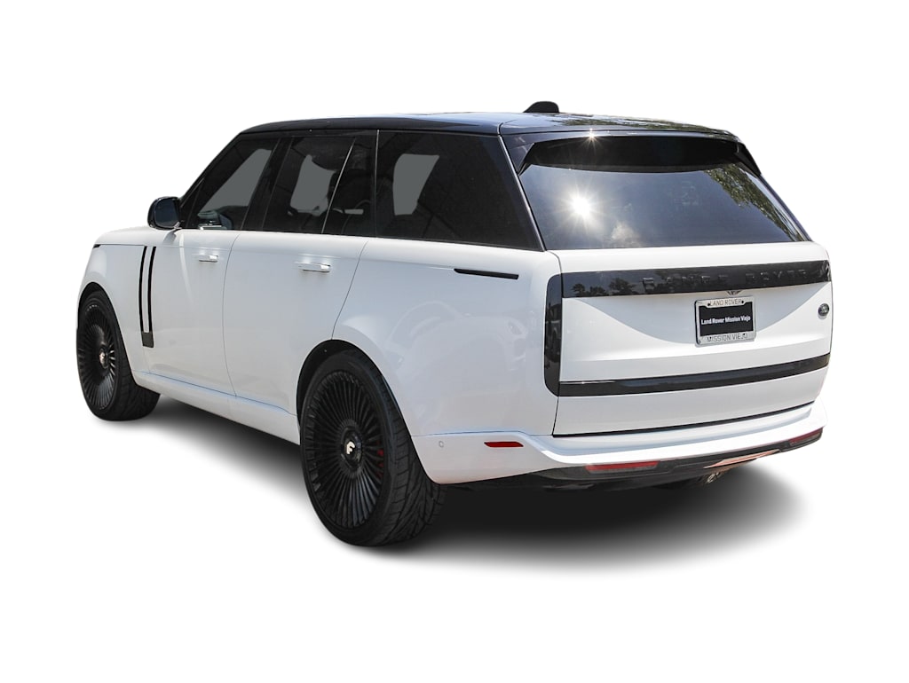 Thumbnail: 2023 Land Rover Range Rover - 3
