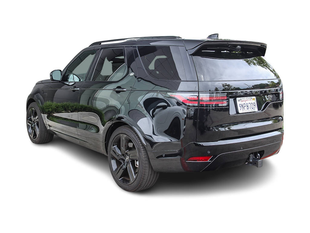 Thumbnail: 2023 Land Rover Discovery - 3