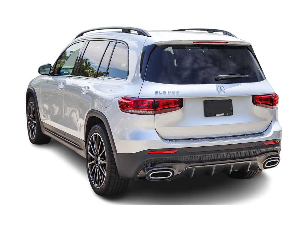 Thumbnail: 2023 Mercedes-Benz GLB - 3