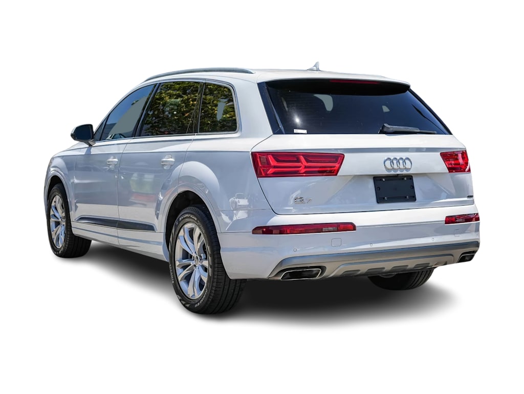 Thumbnail: 2019 Audi Q7 - 3
