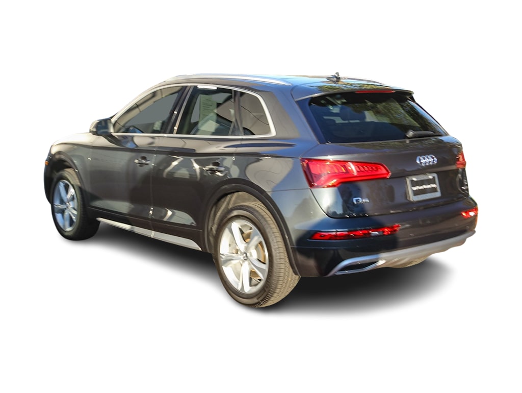 Thumbnail: 2020 Audi Q5 - 3