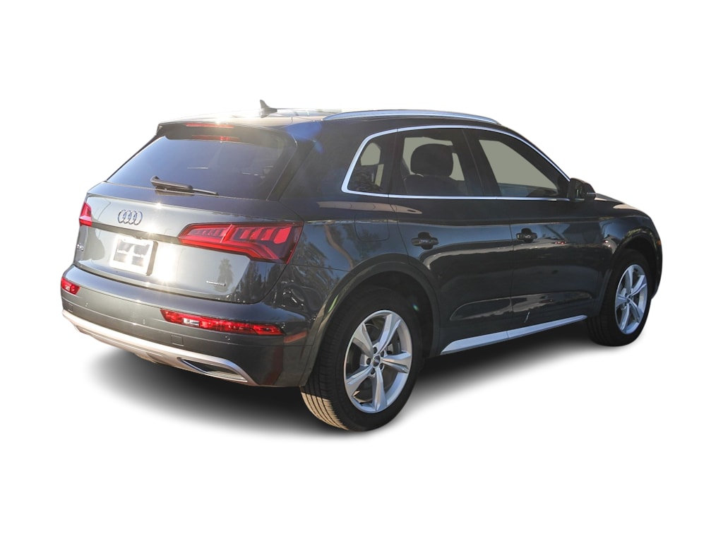 Thumbnail: 2020 Audi Q5 - 17