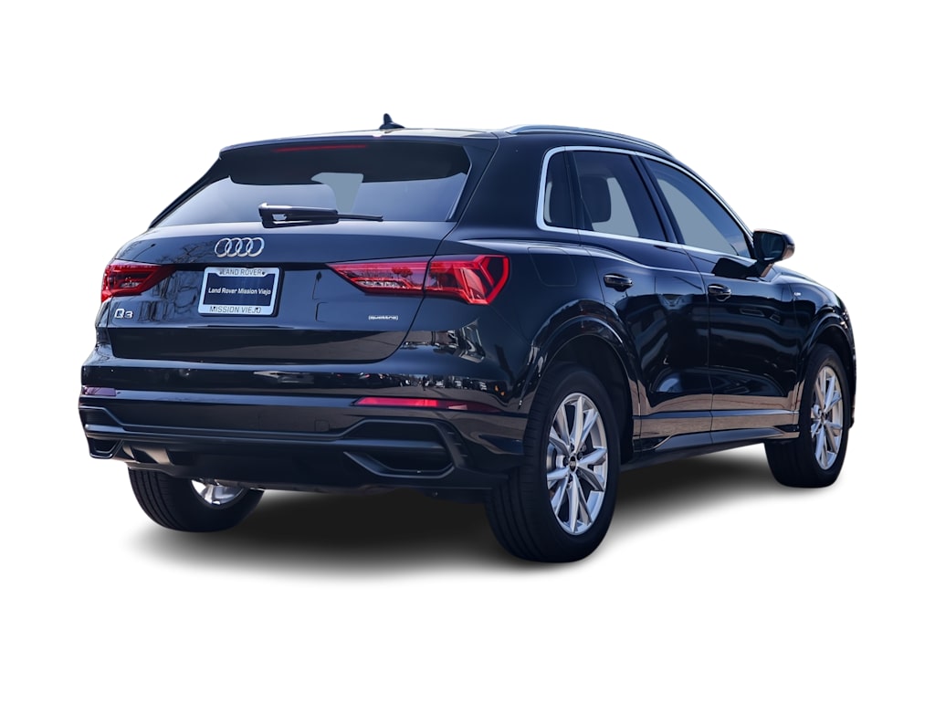 Thumbnail: 2022 Audi Q3 - 18