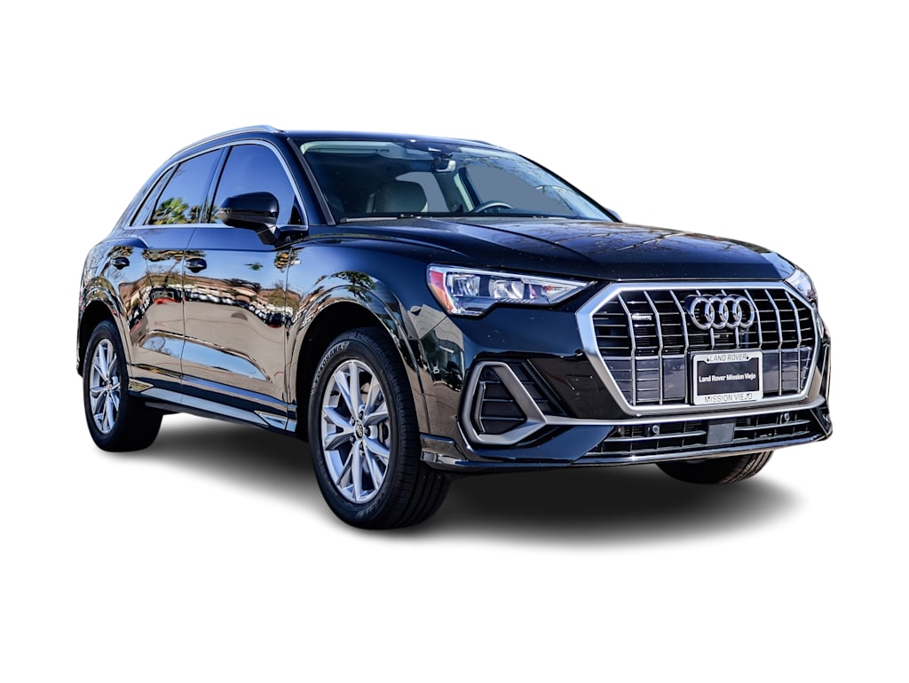 Thumbnail: 2022 Audi Q3 - 17